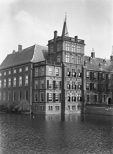 Hofvijver vanuit het westen - 's-Gravenhage - 20085766 - RCE